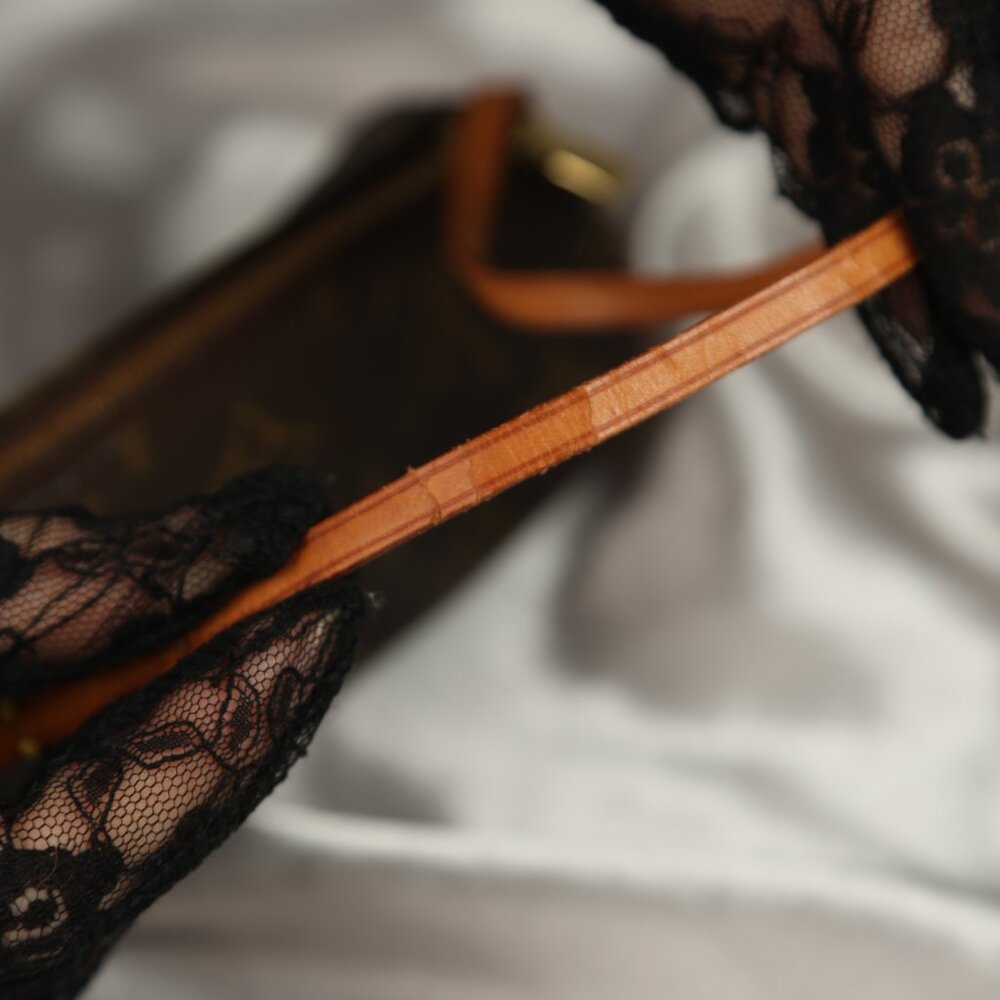 Louis Vuitton Mini Papillon Bag - Picture 12 of 14